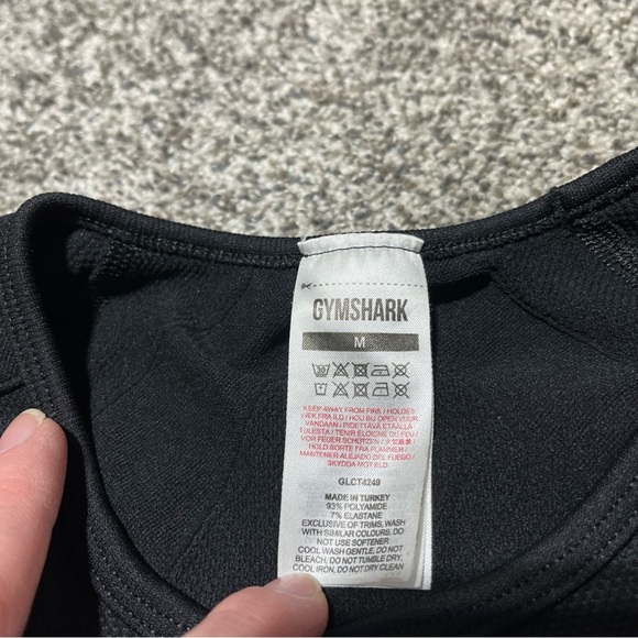 Gymshark Long Sleeve Crop Top Women's M Solid Black Fitted Workout Shirt - Picture 3 of 9